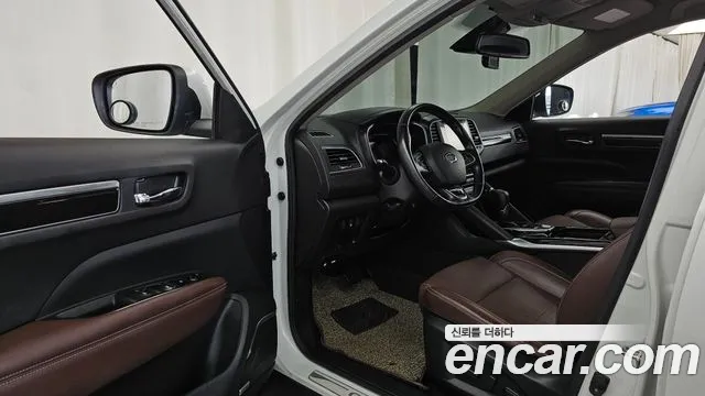 Renault-KoreaSamsung Koleos 2017 thumb 10