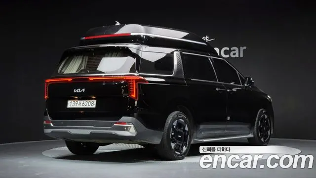 Kia Carnival 2024 thumb 2