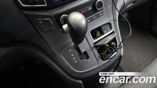 Hyundai Starex 2020 thumb 9