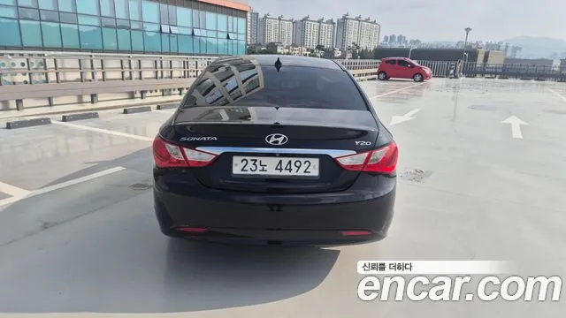 Hyundai Sonata 2011 thumb 4