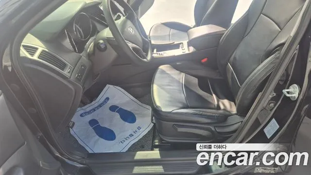 Hyundai Sonata 2011 thumb 10