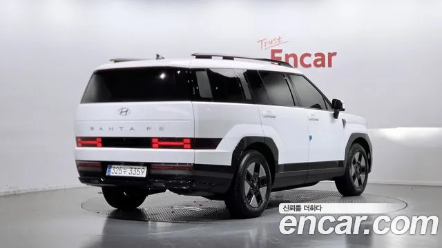 Hyundai Santa Fe 2024 thumb 2