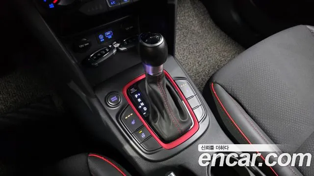 Hyundai Kona 2017 thumb 9