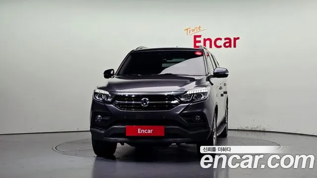 KG_Mobility_Ssangyong Rexton 2018 thumb 3