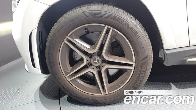 Mercedes-Benz GLE 2019 thumb 5