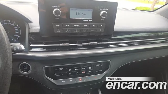 KG_Mobility_Ssangyong Rexton 2023 thumb 9