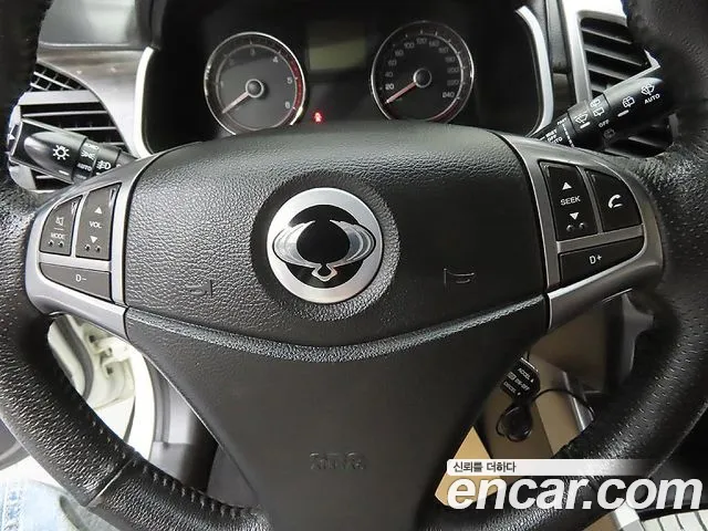 KG_Mobility_Ssangyong KORANDO 2016 thumb 9