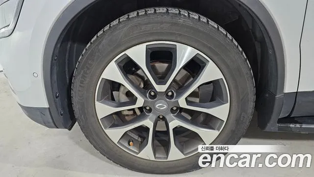 Renault-KoreaSamsung Koleos 2016 thumb 5
