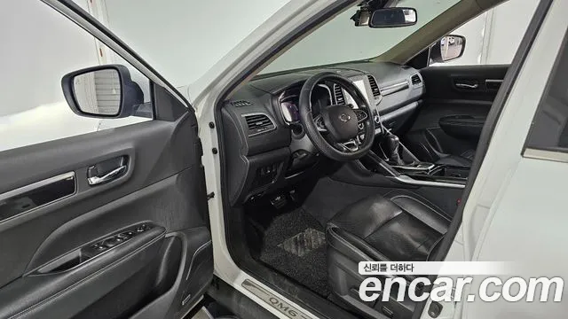 Renault-KoreaSamsung Koleos 2016 thumb 10