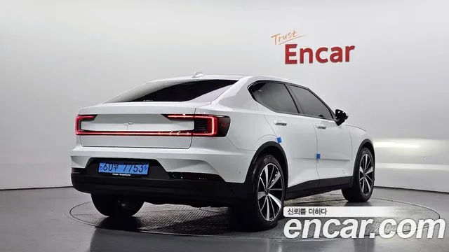 Polestar 2 2022 thumb 2