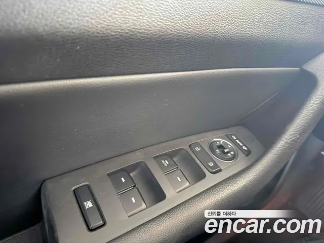 Hyundai Sonata 2015 thumb 12