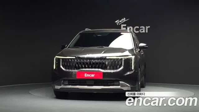 Kia Carnival 2024 thumb 2