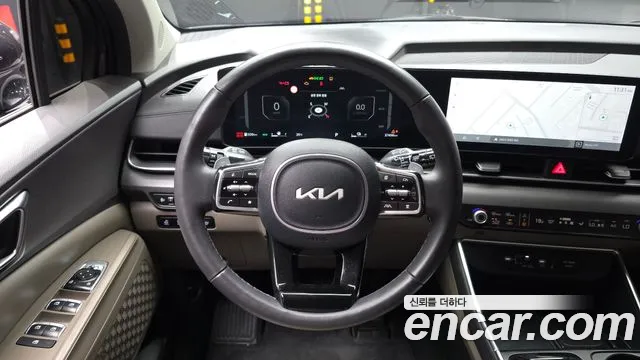 Kia Carnival 2024 thumb 12