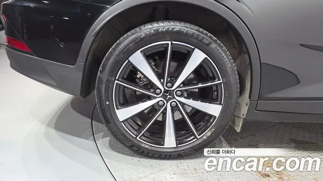Polestar 2 2022 thumb 5