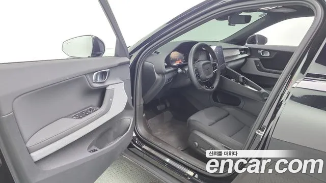 Polestar 2 2022 thumb 10