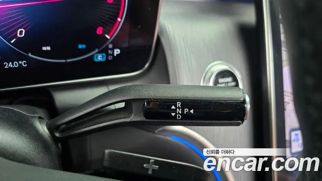 Mercedes-Benz GLC 2023 thumb 9