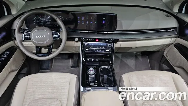Kia Carnival 2021 thumb 7