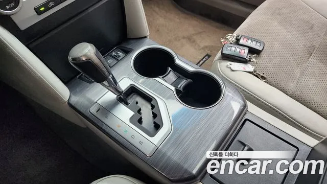 Toyota Camry 2013 thumb 9