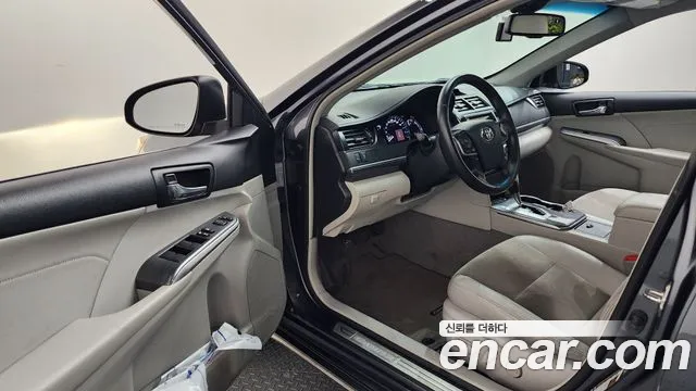 Toyota Camry 2013 thumb 10