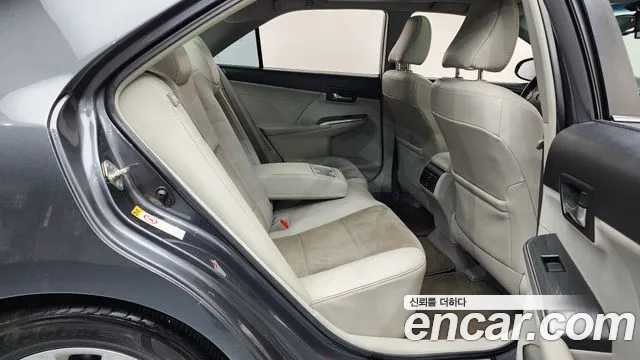Toyota Camry 2013 thumb 12