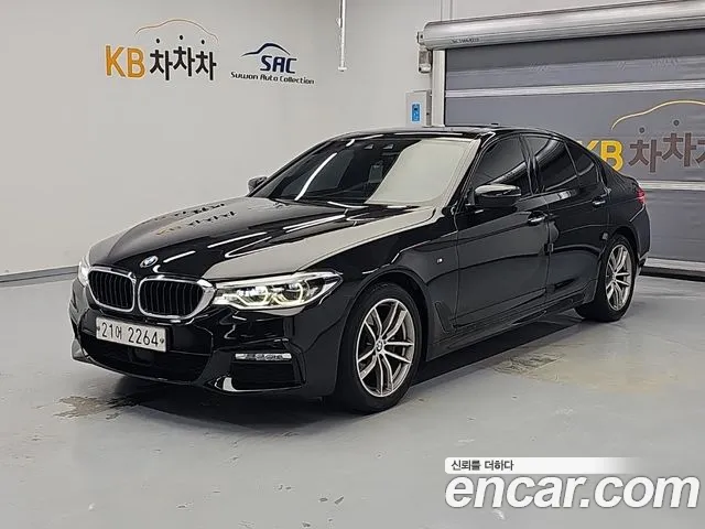 BMW 5-Series 2017 thumb 12