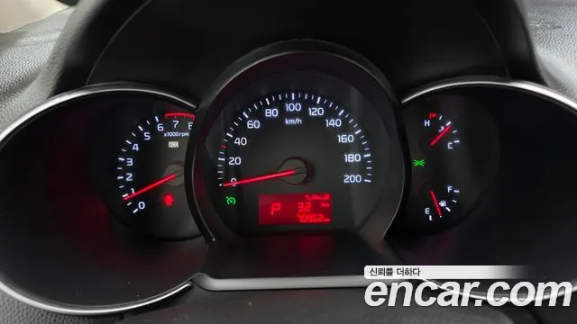 Kia Morning 2015 thumb 8