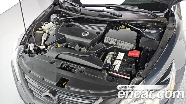 Nissan Altima 2017 thumb 6