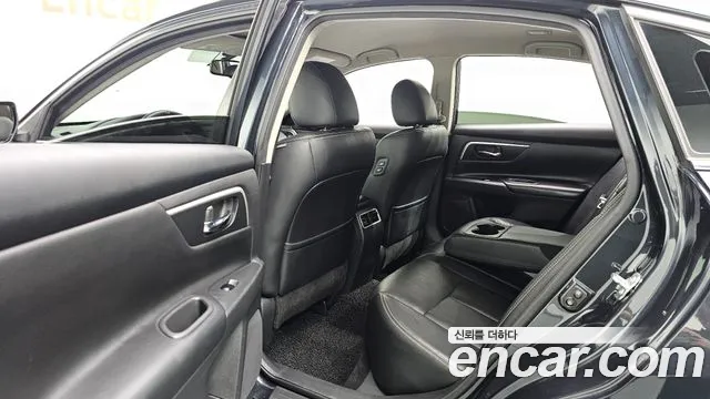 Nissan Altima 2017 thumb 12