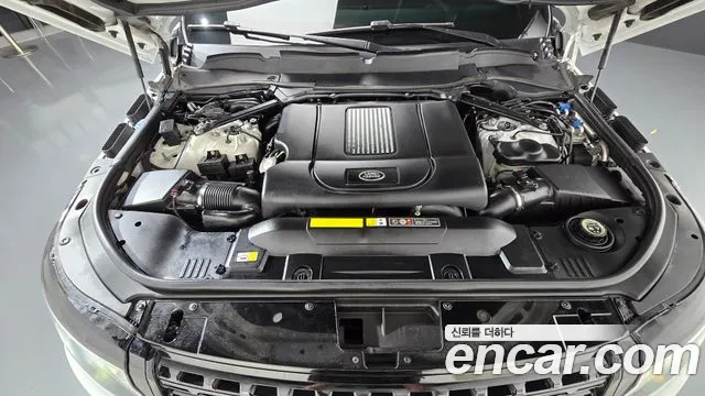 Land Rover Range Rover 2017 thumb 6