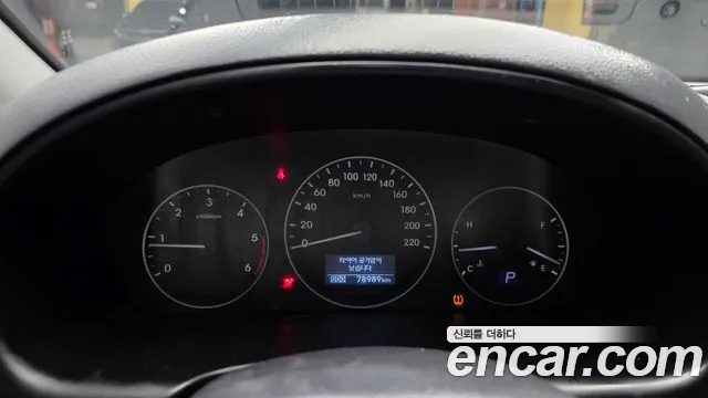 Hyundai Starex 2019 thumb 8