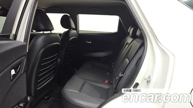 KG_Mobility_Ssangyong TIBOLI 2022 thumb 12