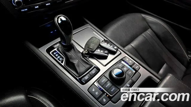 Hyundai Genesis 2014 thumb 9