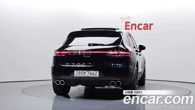 Porsche Macan 2019 thumb 4