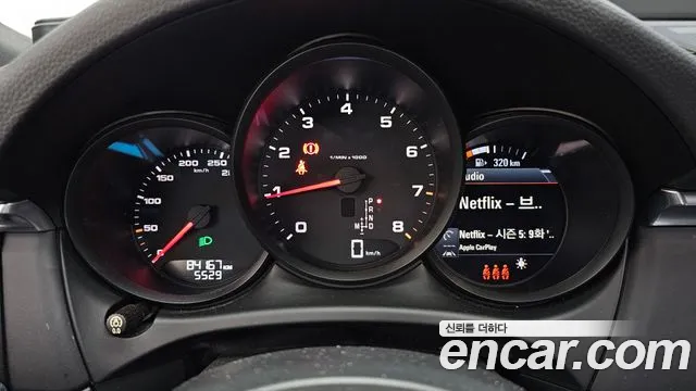 Porsche Macan 2019 thumb 8