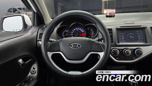 Kia Morning 2011 thumb 12