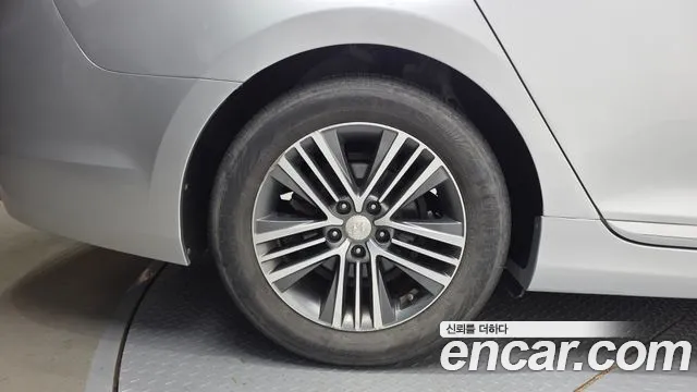 Hyundai Grandeur 2013 thumb 5