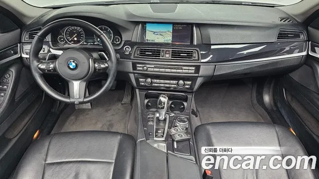 BMW 5-Series 2013 thumb 6