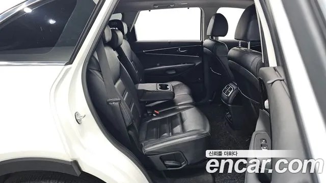Kia Sorento 2018 thumb 11