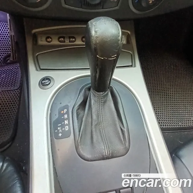BMW Z4 2003 thumb 9