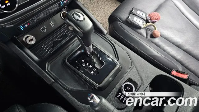 KG_Mobility_Ssangyong Rexton 2019 thumb 9