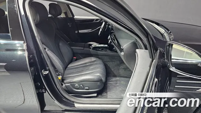 Genesis G80 2022 thumb 10