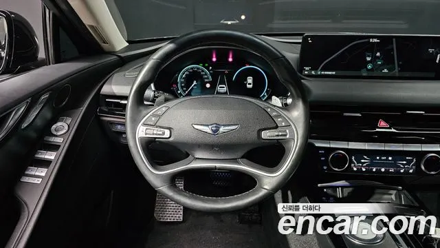 Genesis G80 2022 thumb 12