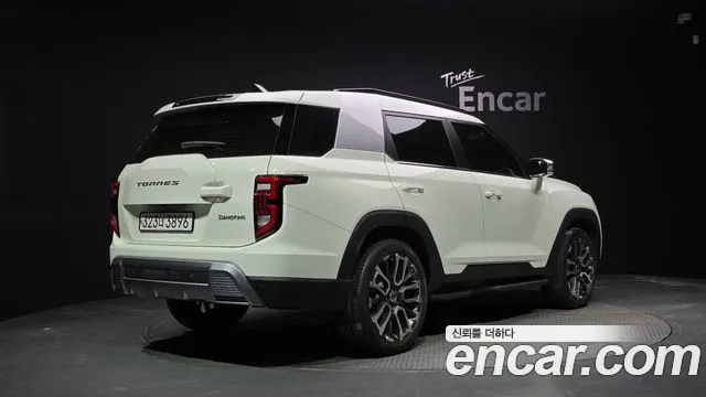 KG_Mobility_Ssangyong Torres 2022 thumb 2