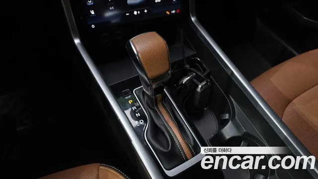KG_Mobility_Ssangyong Torres 2022 thumb 9