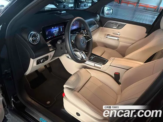 Mercedes-Benz EQB 2026 thumb 4