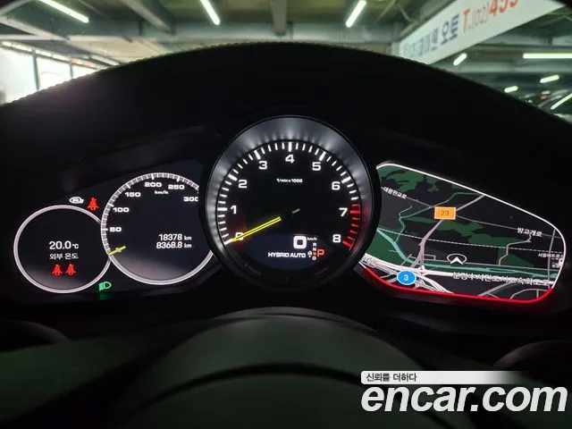 Porsche Panamera 2022 thumb 8