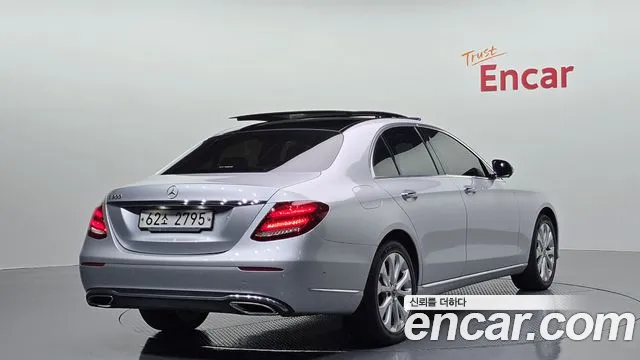 Mercedes-Benz E-Класс 2019 thumb 2