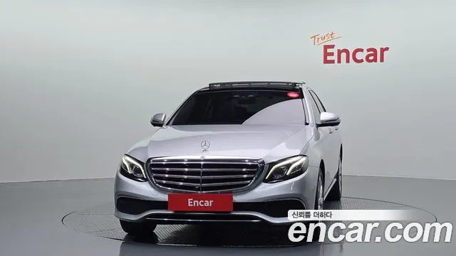 Mercedes-Benz E-Класс 2019 thumb 3