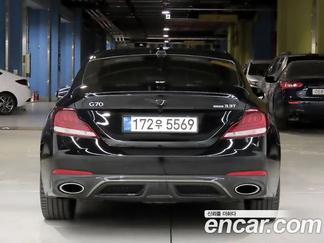 Genesis G70 2019 thumb 3