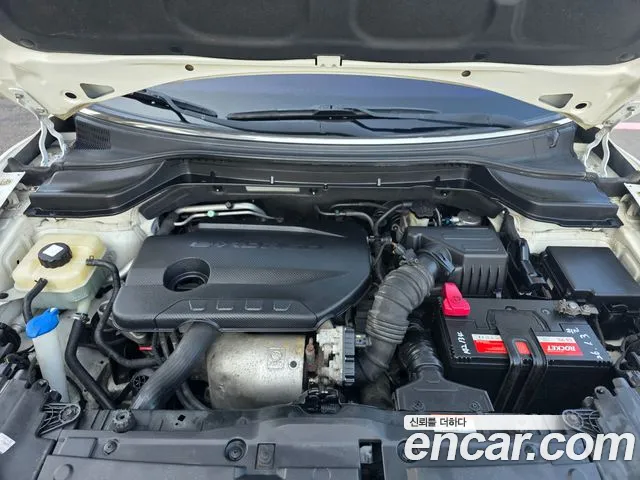 KG_Mobility_Ssangyong TIBOLI 2015 thumb 10